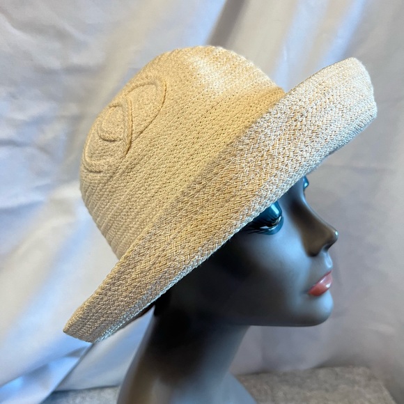 Renata Crowe Woven Hat Milliner to the Brave made in Canada - Picture 1 of 7